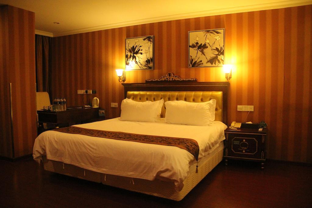 Greentree Inn Guangdong Guangzhou Jichang Road Express Hotel Стая снимка